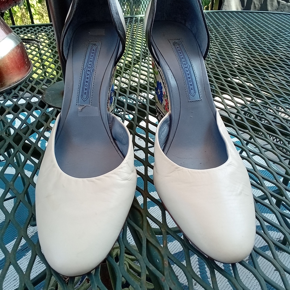 Chic Cream Women's Heels